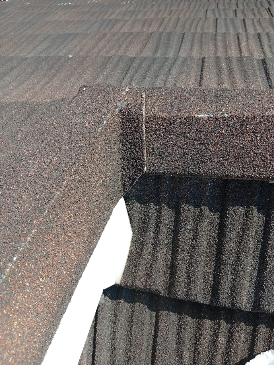 Roof eave detail during construction